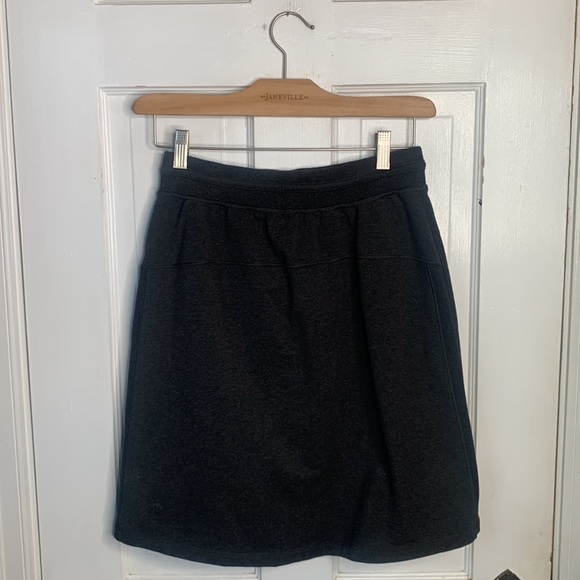 Lululemon Start Anew 21” Skirt in Heathered Black W-403 Size 6 - Picture 10 of 12